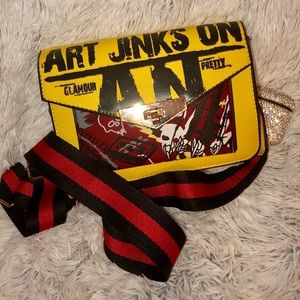 Graphic Print Crossbody Bag✨